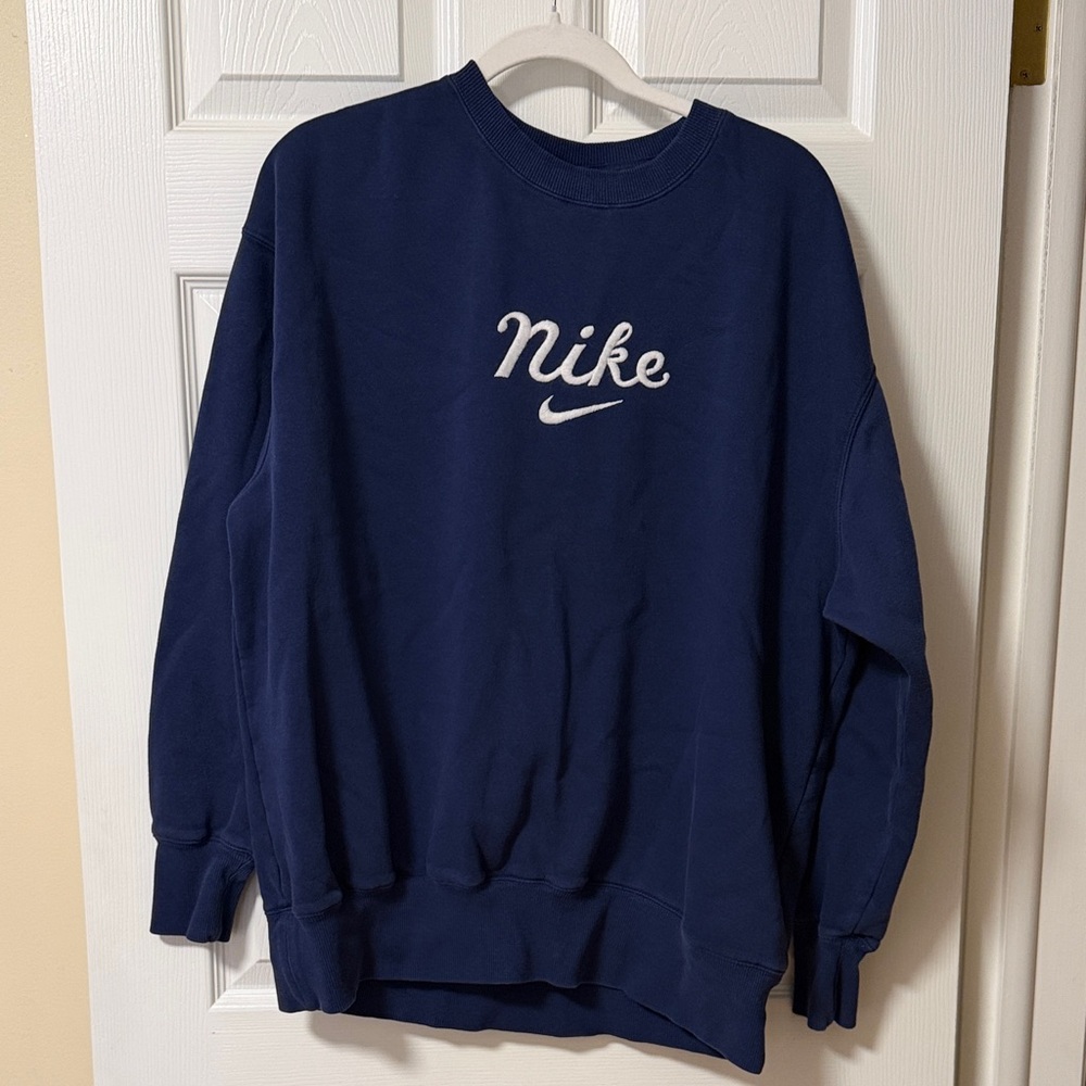 Womens Nike Sweatshirt sz M blue